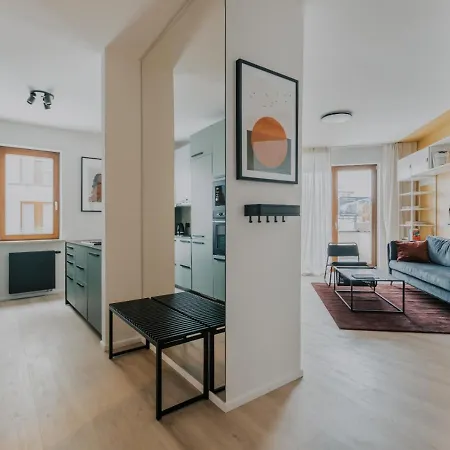 Szyperska 23 Stare * Познань